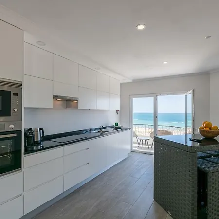 Blue Horizon Rocha *