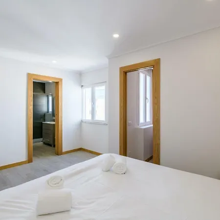 Blue Horizon Rocha * Portimao