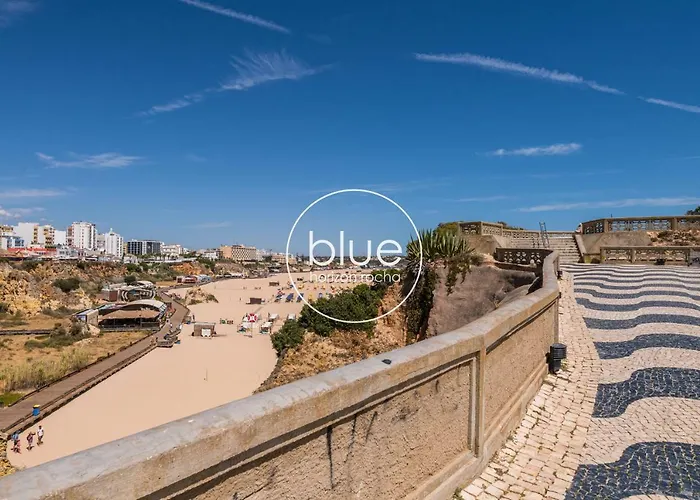 Blue Horizon Rocha *